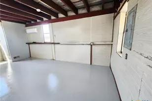 990/1001 Studio County Road 4450, Kempner, TX 76539 - Photo 3