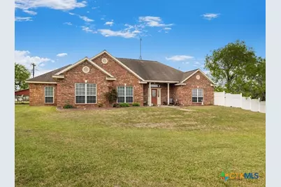 602 Basswood Street, Victoria, TX 77904 - Photo 3