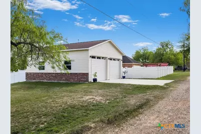602 Basswood Street, Victoria, TX 77904 - Photo 41