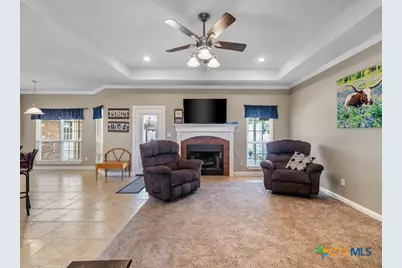 602 Basswood Street, Victoria, TX 77904 - Photo 3