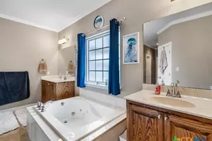 602 Basswood St, Victoria, TX 77904 - Photo 23