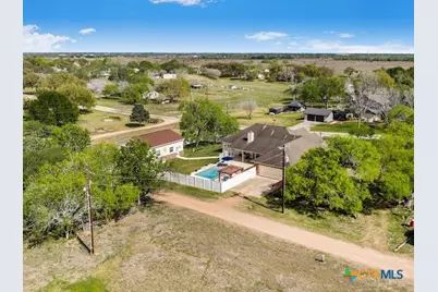 602 Basswood Street, Victoria, TX 77904 - Photo 37