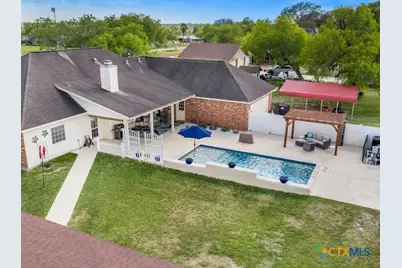 602 Basswood Street, Victoria, TX 77904 - Photo 1
