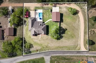 602 Basswood St, Victoria, TX 77904 - Photo 5