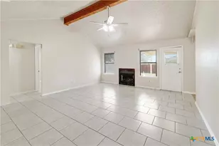 1014 N 4th St, Copperas Cove, TX 76522 - Photo 3