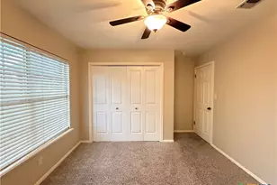 104 Calypso Ct, Victoria, TX 77901 - Photo 15