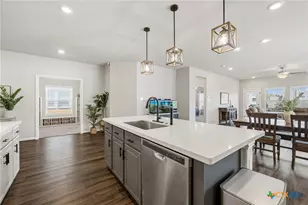 1521 Spechts Rnch, New Braunfels, TX 78132 - Photo 7