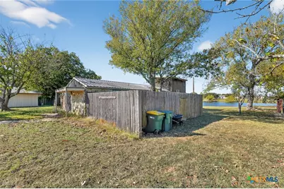 205 Lakewood Drive, Gatesville, TX 76528 - Photo 29