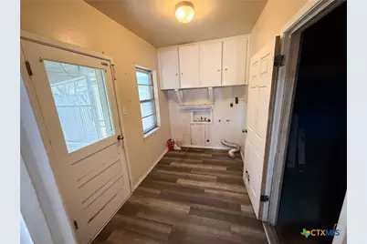 1504 Bridge Street, Gatesville, TX 76528 - Photo 11