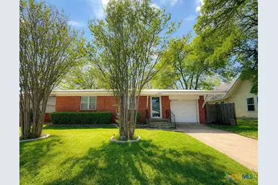 1504 Bridge Street, Gatesville, TX 76528 - Photo 1