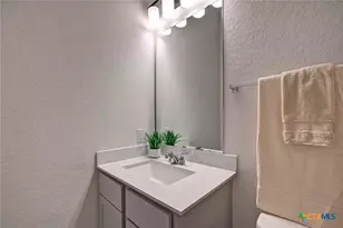 24118 Sidehill Lie, San Antonio, TX 78261 - Photo 19