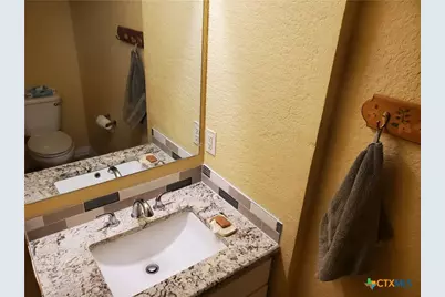 3854 Cherokee Boulevard, New Braunfels, TX 78132 - Photo 11