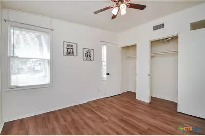 1310 E Rosebud Avenue, Victoria, TX 77901 - Photo 15