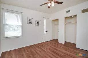 1310 E Rosebud Ave, Victoria, TX 77901 - Photo 15