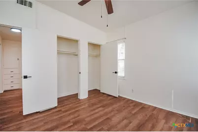 1310 E Rosebud Avenue, Victoria, TX 77901 - Photo 17