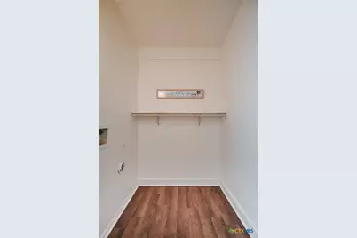 1310 E Rosebud Avenue, Victoria, TX 77901 - Photo 13