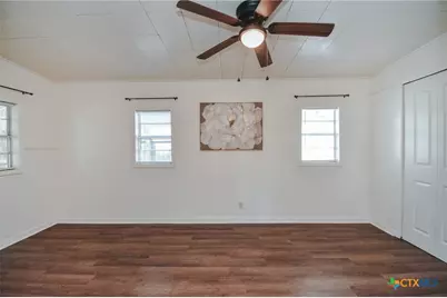 1310 E Rosebud Avenue, Victoria, TX 77901 - Photo 5