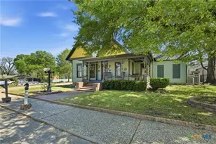 703 W Buck St, Caldwell, TX 77836 - Photo 1