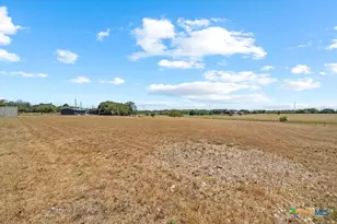 1100 Martindale Falls Rd, Martindale, TX 78655 - Photo 23