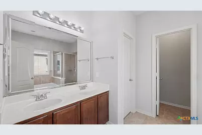 1951 Barn Swallow, New Braunfels, TX 78130 - Photo 13