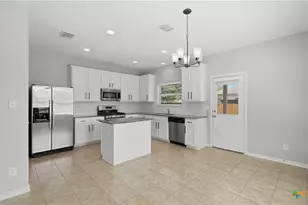 1951 Barn Swallow, New Braunfels, TX 78130 - Photo 7