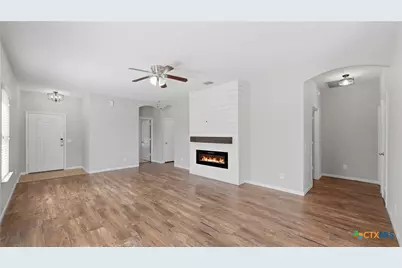 1951 Barn Swallow, New Braunfels, TX 78130 - Photo 5