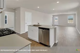 204 Surrey Oaks, Maxwell, TX 78656 - Photo 5