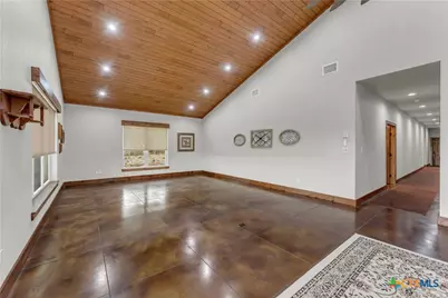 5020 County Road 252, Bertram, TX 78605 - Photo 13