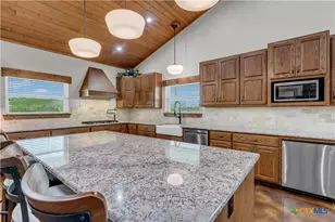 5020 Co Rd 252, Bertram, TX 78605 - Photo 11