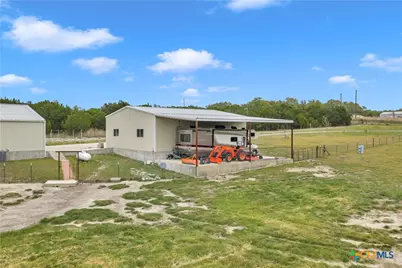 5020 County Road 252, Bertram, TX 78605 - Photo 43