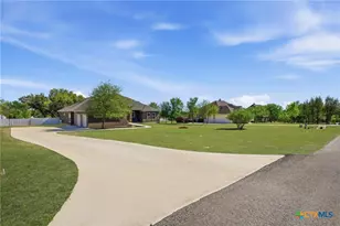 2228 Deer Run Ridge, New Braunfels, TX 78132 - Photo 3