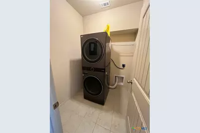 1057 Clarkston Drive, Seguin, TX 78155 - Photo 33