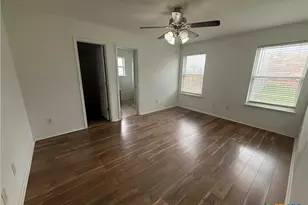 404 Blayton St, Troy, TX 76579 - Photo 21