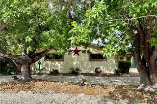 1268 W Lakeside Dr, Canyon Lake, TX 78133 - Photo 1