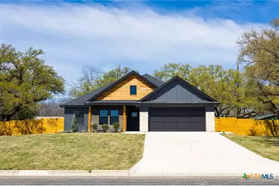 1105 W 1st Street, Lampasas, TX 76550 - Photo 39