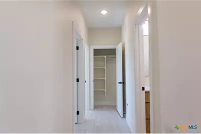 1105 W 1st Street, Lampasas, TX 76550 - Photo 19