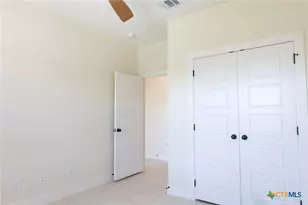 1105 W 1st St, Lampasas, TX 76550 - Photo 13