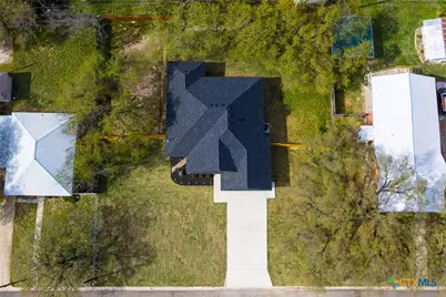 1105 W 1st Street, Lampasas, TX 76550 - Photo 41