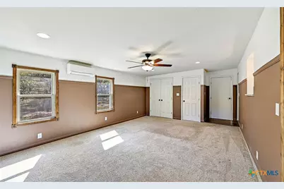 551 N Grange Street, Bertram, TX 78605 - Photo 17