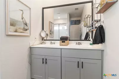 393 Trent Drive, New Braunfels, TX 78130 - Photo 17