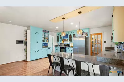 111 Mission Drive, New Braunfels, TX 78130 - Photo 11