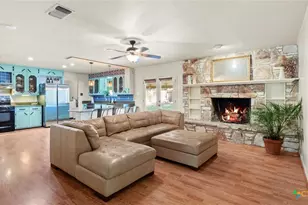 111 Mission Dr, New Braunfels, TX 78130 - Photo 13