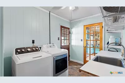 111 Mission Drive, New Braunfels, TX 78130 - Photo 25