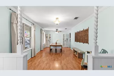 111 Mission Drive, New Braunfels, TX 78130 - Photo 5