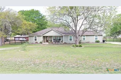 164 Russell Road, Victoria, TX 77904 - Photo 1