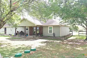 164 Russell Rd, Victoria, TX 77904 - Photo 7