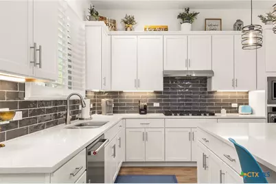 1108 Hauptstrasse, New Braunfels, TX 78130 - Photo 7