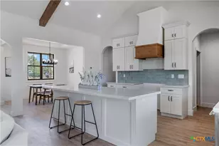 112 Ridgehaven Trl, Victoria, TX 77905 - Photo 17