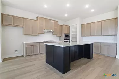 343 Grand Legacy, New Braunfels, TX 78130 - Photo 5