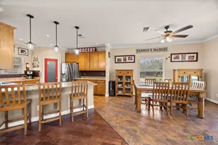 495 Hill Country Dr, Pipe Creek, TX 78063 - Photo 11